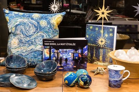 immersive van gogh merchandise.